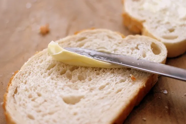 5 Cara Menyimpan Margarin dan Mentega Biar Awet dan Nggak Gampang Jamuran 10