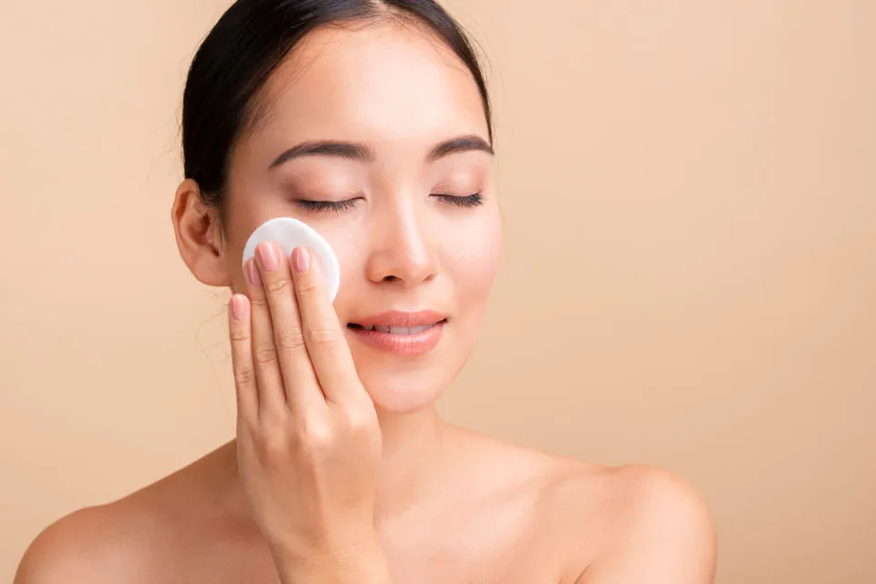 6 Manfaat Garam untuk Wajah, Atasi Kulit Berminyak dan Jadi Toner Alami 11