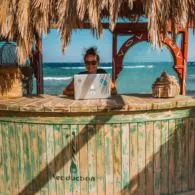Menilik Gaya Hidup Digital Nomad yang Katanya Cocok untuk Si Petualang. Bisa Kerja Sambil Liburan~