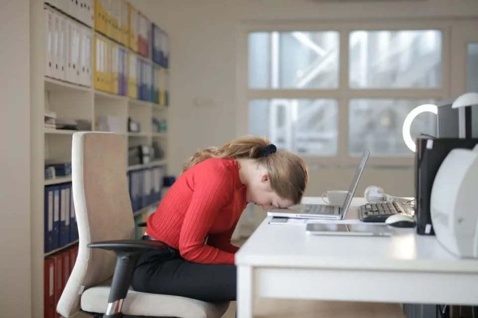 Monday Blues: Libur Akhir Pekan Bikin Susah Kerja di Hari Senin. Nyata atau Cuma Alasan Malas Aja? 5