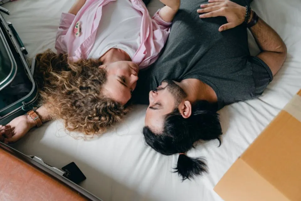 6 Afirmasi Positif untuk Suami-Istri yang Sedang Hilang Arah. Wajib Coba! 8