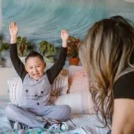 Hanya Bermodal 9 Menit, para Orang Tua Bisa Mengubah Mindset Anak. Ini Rahasianya!