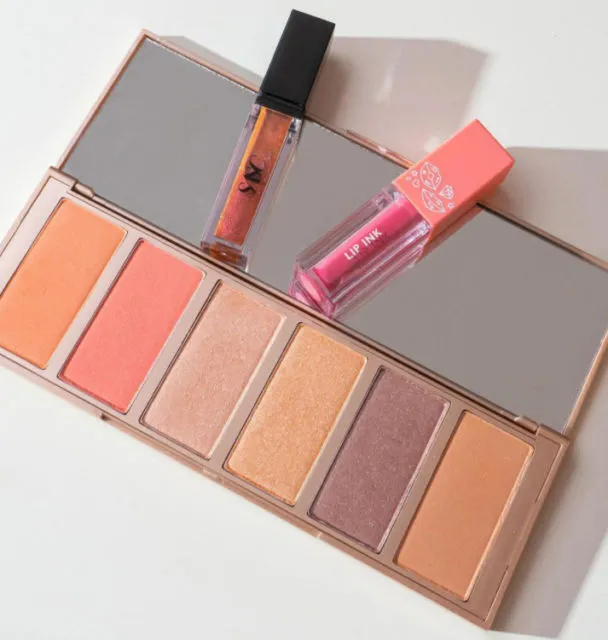 Rekomendasi 7 Makeup Palette Simpel dan Cocok Dibawa Bepergian 10