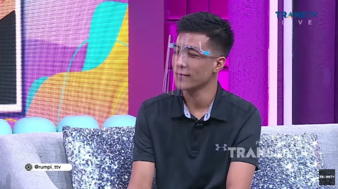 Tiba-Tiba Muncul Setelah 27 Tahun, Aktor Senior Piet Pagau Akui Bamby Cardino adalah Anaknya 4