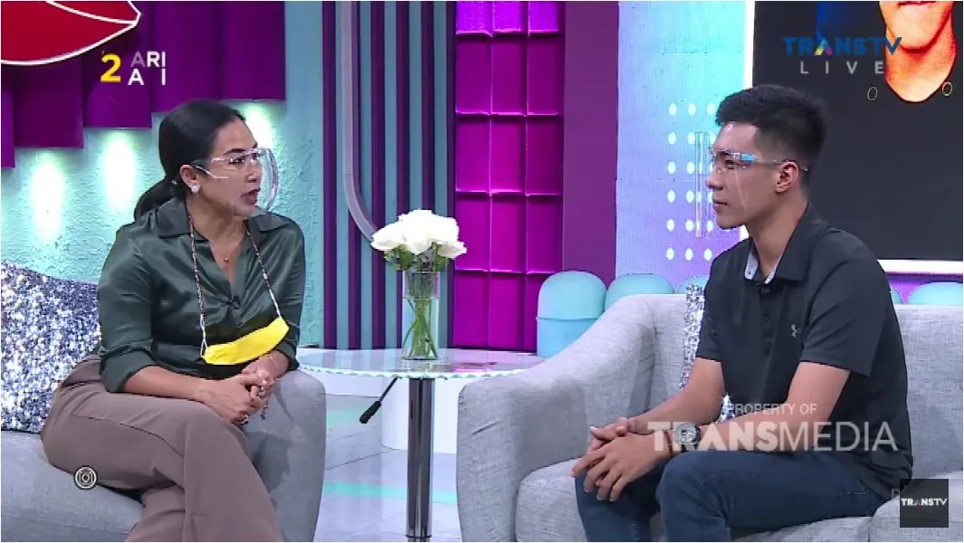 Tiba-Tiba Muncul Setelah 27 Tahun, Aktor Senior Piet Pagau Akui Bamby Cardino adalah Anaknya 3
