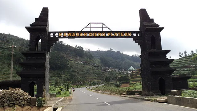 Panduan Lengkap Wisata ke Dieng 2 Hari 1 Malam, Budget 300 Ribuan Udah All in. Cocok Buat Weekend! 7