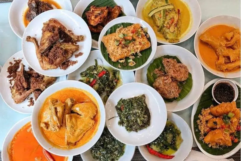 Fakta dan Keajaiban Nasi Padang, Makanan yang Seharusnya Masuk Jadi Salah Satu Keajaiban Dunia~ 10