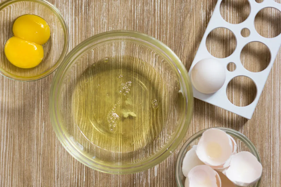 5 Cara Memisahkan Kuning Telur Tanpa Alat Khusus biar Tetap Utuh 10 Cara memisahkan kuning telur