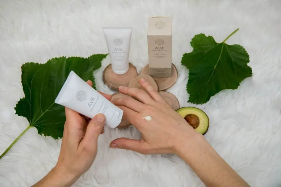 5 Cara Cerdas Manfaatkan Skincare yang Tak Cocok di Wajah. Jangan Dibuang Dulu ya! 8