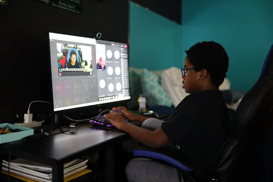 Ternyata ini Alasan Kenapa Game Jadi Pelarian Para Cowok Setelah Putus Cinta. Benar Nggak? 8
