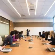 6 Efek Psikologi yang Muncul Akibat Banyaknya Meeting Kantor