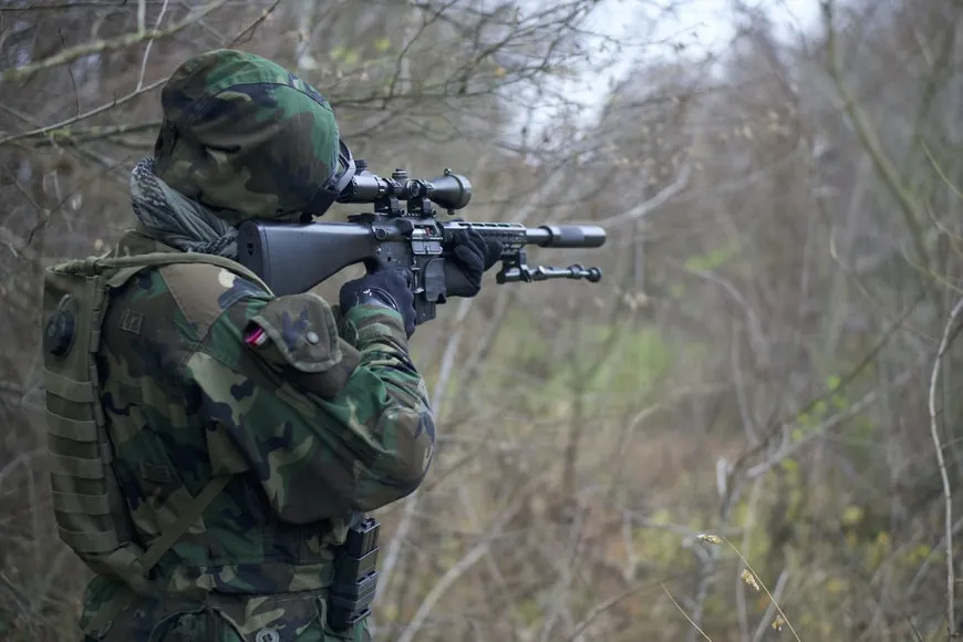 Viral Konten Tutorial Mendapat Kenalan Tentara dan Polisi. Begini Caranya yang Paling Benar~ 7