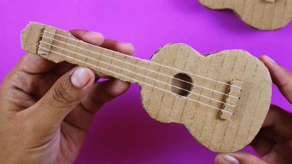 5 Alat Musik dari Barang Bekas. Kreatif, Bermodal Sampah Rumah Tangga! 6