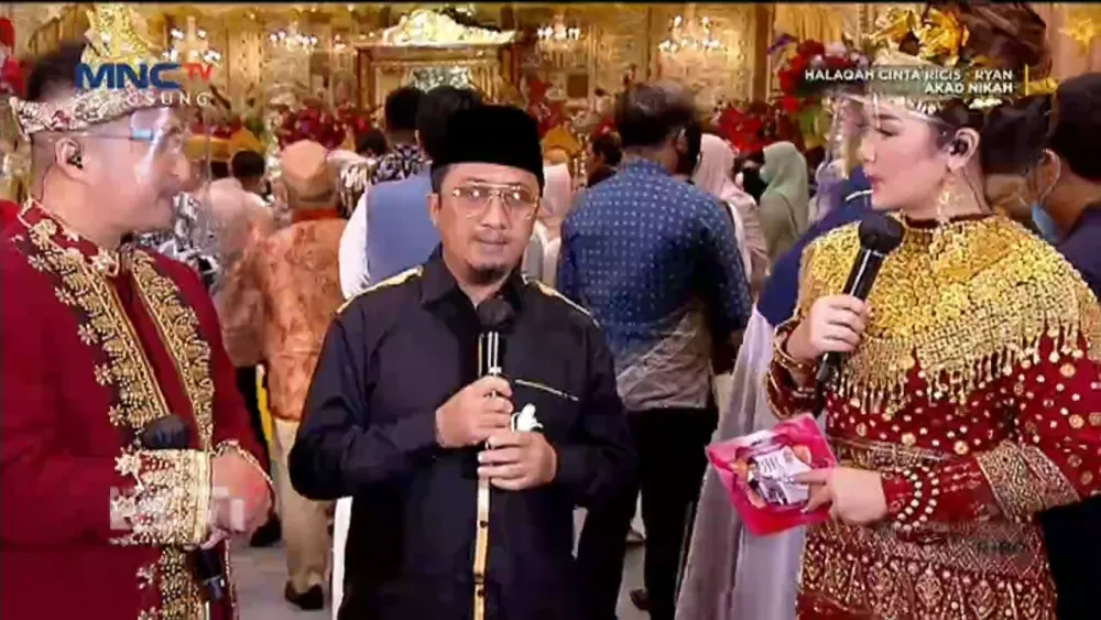 Ria Ricis Sah Dipersunting Teuku Ryan, Postingan sang Kakak untuk Mendiang Ayah Bikin Haru 6