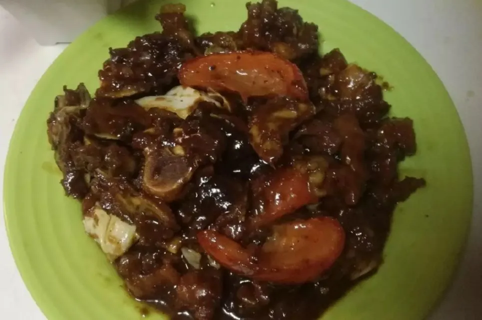 4 Resep Tengkleng Kambing Sederhana, Bisa Pakai Kuah Bening atau Santan 8