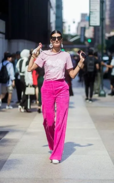 Mengenal Macam-macam Warna Pink di Pakaian 8