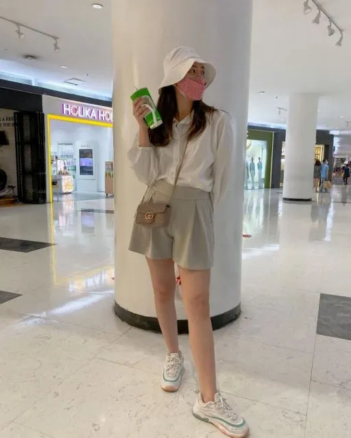 9 Ide Padu Padan Baju Shania Junianatha, Eks JKT48 16