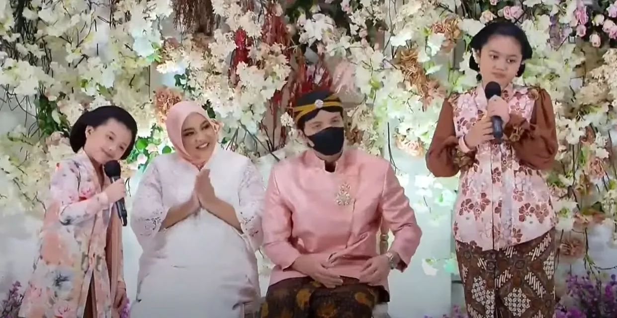 Momen 7 Bulanan Aurel Hermansyah yang Penuh Kebahagiaan 8