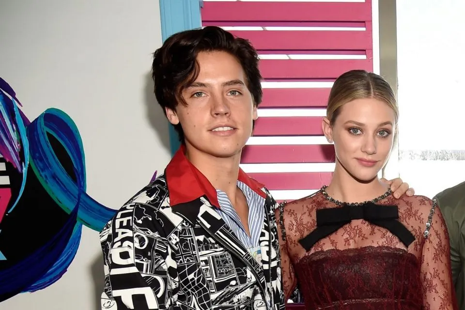 Artis Hollywood yang Terlibat Cinta Lokasi, Ada yang Sampai Menikah 12