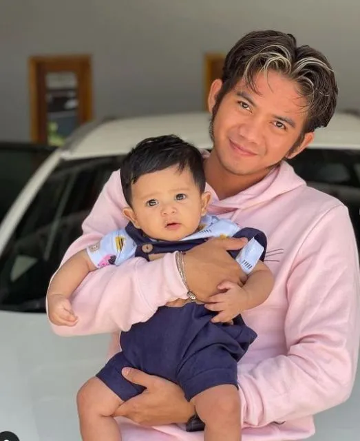 Artis yang Dikaruniai Anak Pertama di Tahun 2021; Bikin Publik Ikut Bahagia 19