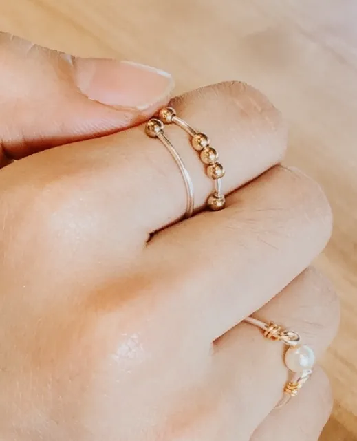 Mengenal Anxiety Ring yang Katanya Bantu Redakan Rasa Cemas 3