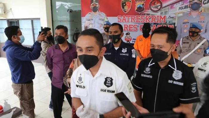 Fakta Seputar Kasus Guru Agama di Cilacap yang Lecehkan 15 Siswinya. Nggak Habis Pikir! 3