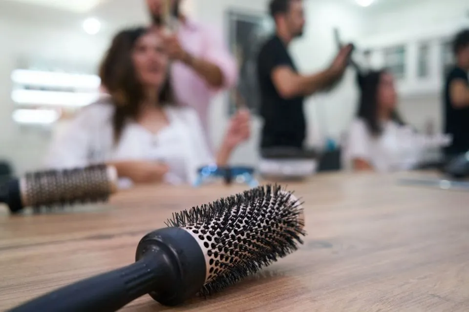 7 Mitos Perawatan Rambut yang Jangan Dipercaya 14