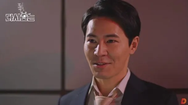 9 Artis Korea yang Pernah Berperan Ganda di Serial Drama. Sungguh Berbakat! 18