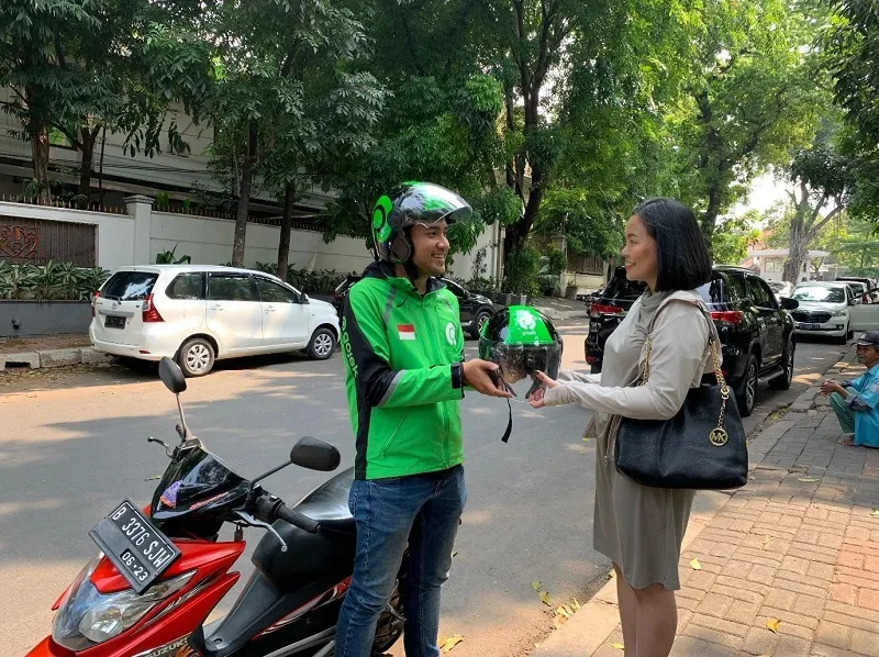 Momen Absurd yang Sering Terjadi Antara Pengemudi Ojek Online dan Penumpang. Hening Seketika~ 8