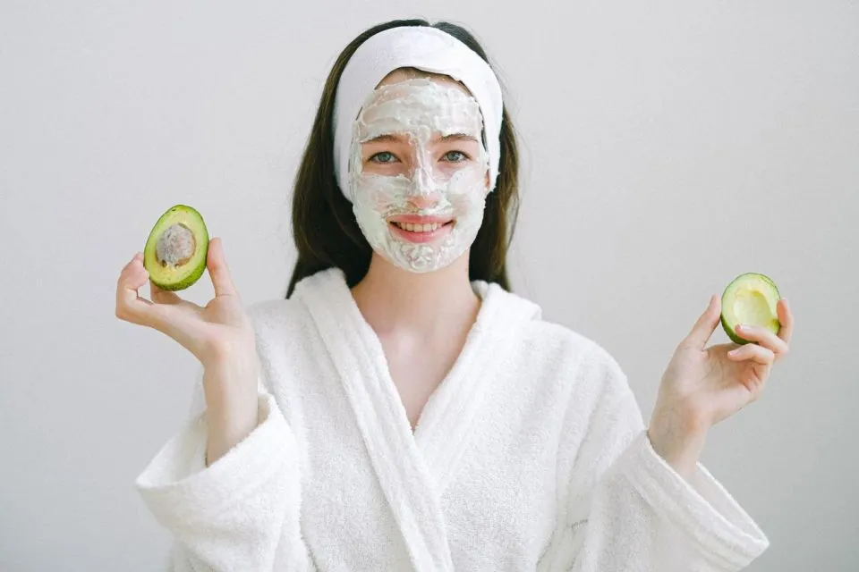 6 Tren Skincare yang Diprediksi Bakal Populer di Tahun 2022 7 Tren skincare 2022