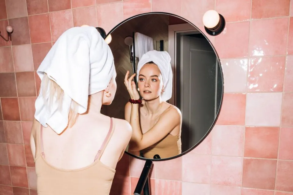 Manfaat Menguapi Wajah atau Facial Steaming untuk Kecantikan 8 Manfaat Facial Steaming