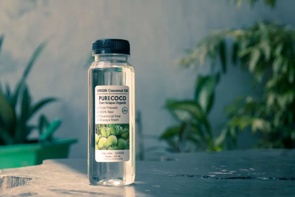 Jenis-jenis Face Oil untuk Atasi Kulit Kering. Bikin Lembap Maksimal! 9