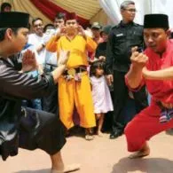 Begini Pelaksanaan Tradisi Palang Pintu dan Maknanya