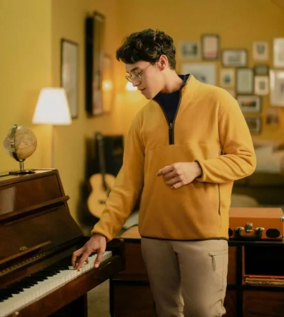 Perjalanan Karier Ardhito Pramono, dari Menulis Lagu Sampai Bintangi Film 12 Minat bermusik Ardhito Pramono