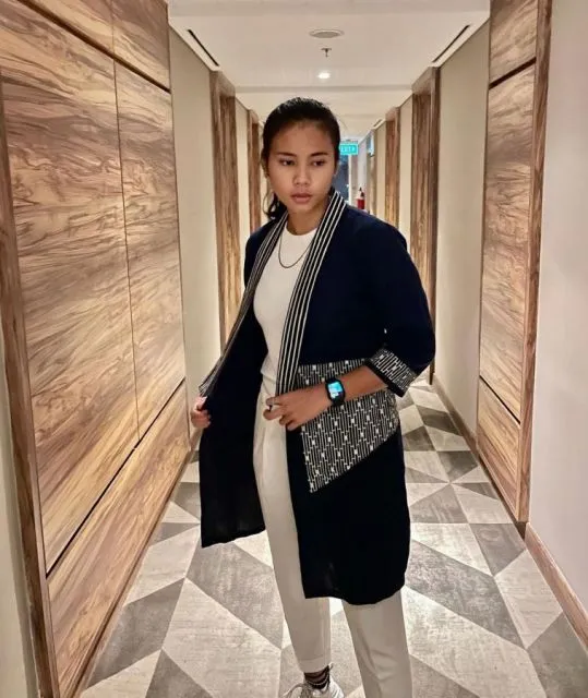 Gaya Shalika Aurelia, Pesebak Bola Putri Indonesia yang Masuk Klub Eropa 11 Gaya Shalika Aurelia