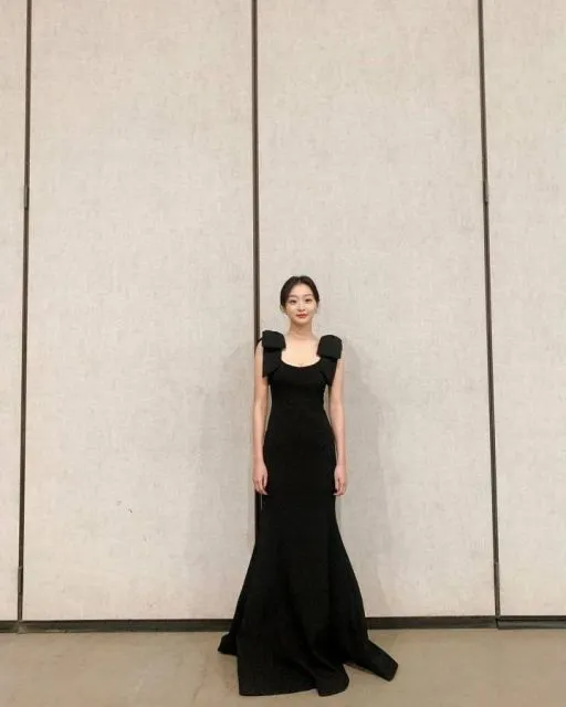 Fakta Seputar Kim Da-mi Pemain Kim Da-mi memiliki tinggi 170 cm