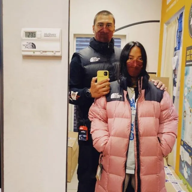 Gaya Tara Basro dan Daniel Adnan Jajan di Warteg yang Jadi Sorotan Warganet 16 Jaket musim dingin couple