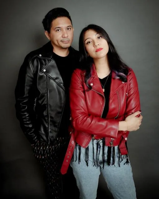 9 Ide Fashion ala Pasangan Ryan Delon dan Sharena. Kompak! 10