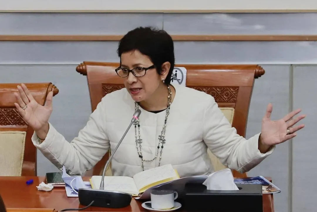9 Artis Indonesia yang Kehilangan Sosok Anaknya karena Meninggal Dunia 18