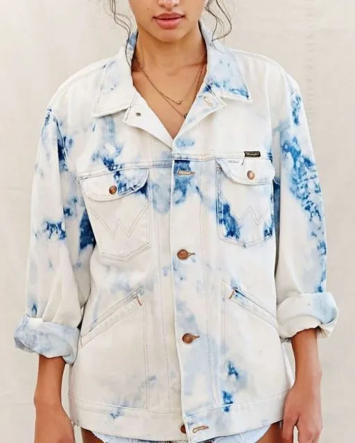 5 Ide Modifikasi Baju Putih Polos Lama Biar Tampak Baru Lagi 6 Ide modifikasi baju lama