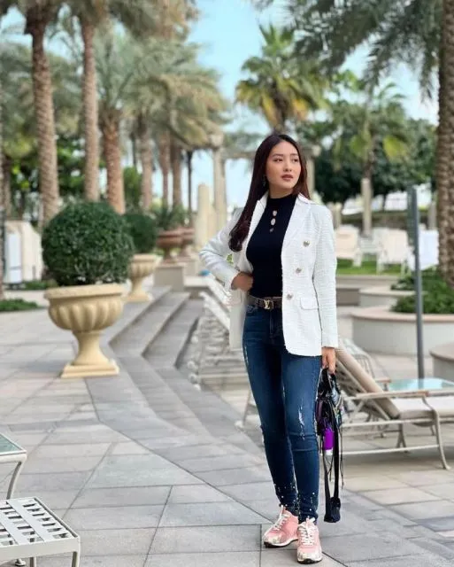 Kevin Sanjaya-Valencia Tanoesoedibjo Akhirnya Go Public, Banjir Ucapan Selamat 6 Natasha Wilona