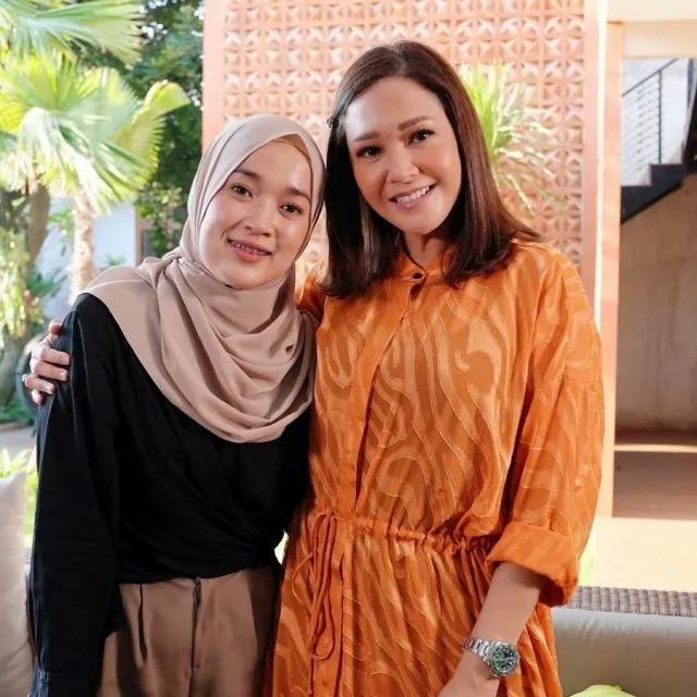 Ririe Fairus disebut Maia Estianty Jilid 2, Miliki Kisah yang Sama 4 Maia Estianty dan Ririe Fairuz