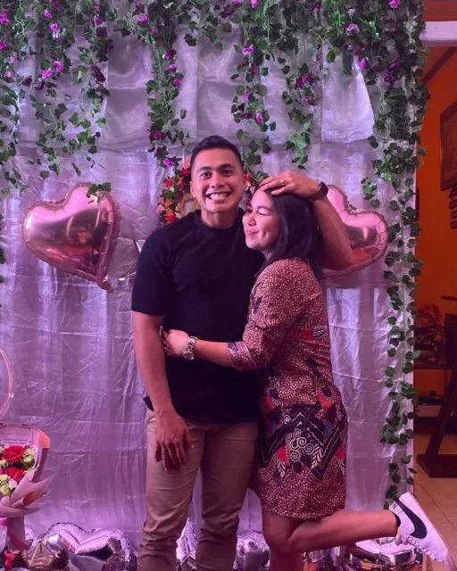 8 Momen Lamaran Aprilio Manganang dan Claudya, Berlangsung Khidmat dan Sederhana 9 Dekorasi lamaran Aprilio dan Claudya