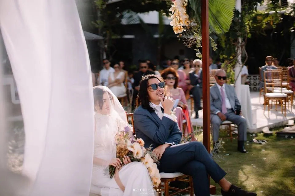 Penyanyi Ello Baru Saja Menikah, Ikat Janji Suci dengan Cindy Maria 5