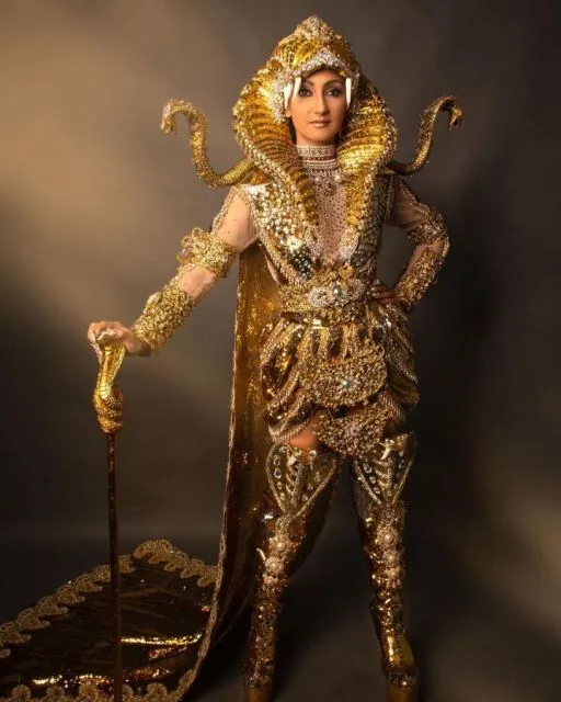 Desainer Indonesia Rancang Busana Mrs World 2022, Raih Best National Costume! 4 Karya desainer Indonesia