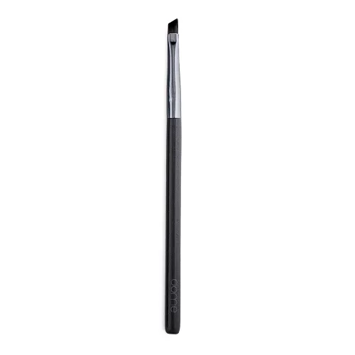 Jenis-jenis Kuas Makeup dan Cara Penggunaannya. Wajib Tahu! 17 eyeliner brush