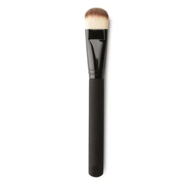 Jenis-jenis Kuas Makeup dan Cara Penggunaannya. Wajib Tahu! 12 Foundation brush