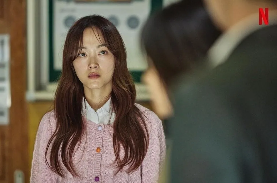 5 Fakta Menarik dari Serial All of Us Dead, Disebut Akan Kalahkan Popularitas Squid Game 6 Lee yoo mi