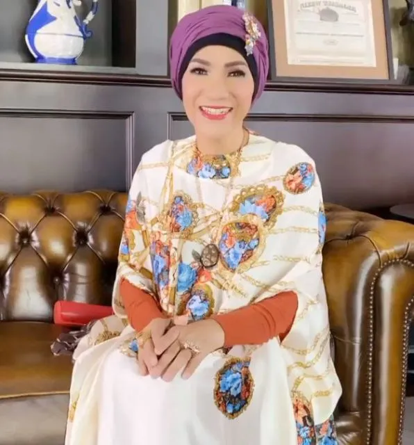 Ingin Dimakamkan Secara Perempuan Saat Meninggal, Wasiat Dorce Ditanggapi Gus Miftah 4