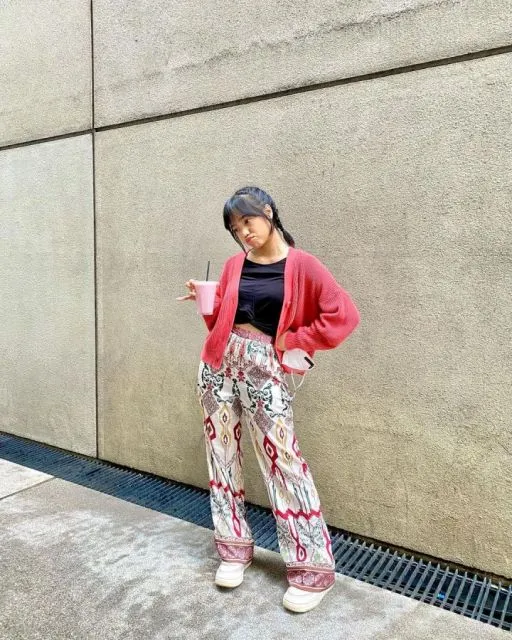 Ide Fashion Kasual Sporty ala Fuji An untuk Tampil Kece. Simpel! 11 OOTD ala Fuji